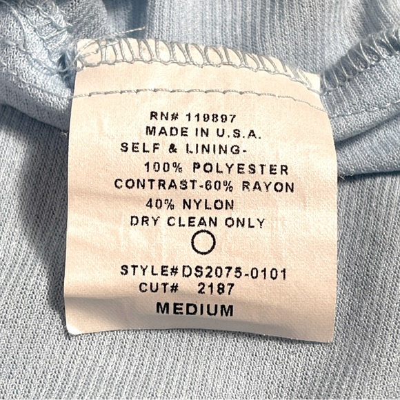 Collective Concepts size medium blue & teal dress with lace design at top EUC - Picture 11 of 11